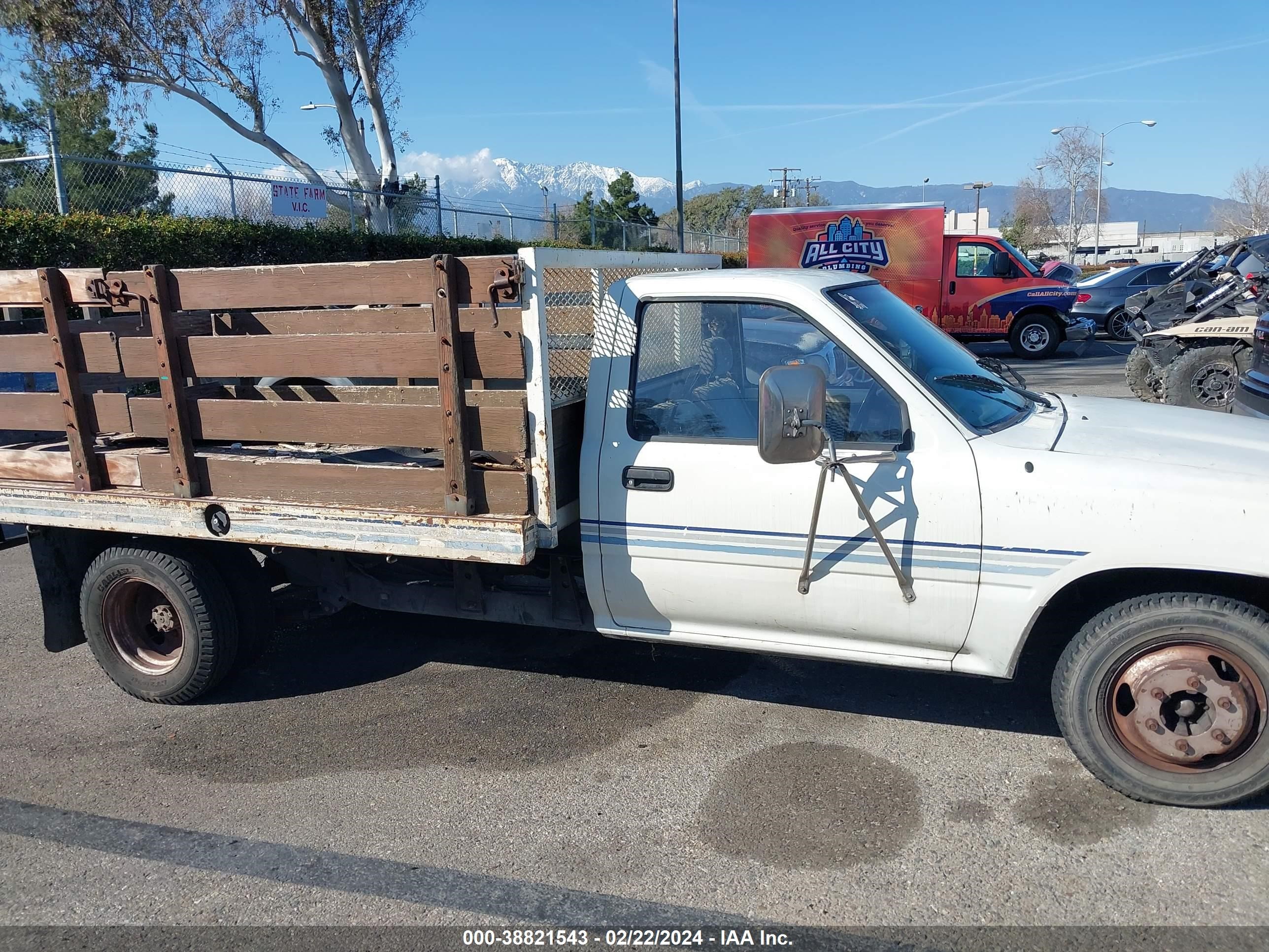 Photo 12 VIN: JT5VN94T9N0026101 - TOYOTA PICKUP 