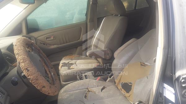 Photo 11 VIN: JT6GF10U2Y0045448 - LEXUS RX 300 