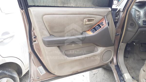 Photo 8 VIN: JT6HF10U2X0048496 - LEXUS RX 300 