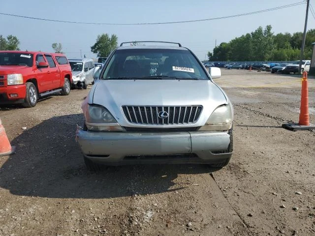 Photo 4 VIN: JT6HF10U3X0015202 - LEXUS RX 300 