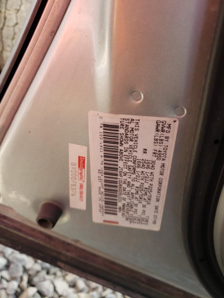 Photo 13 VIN: JT6HF10U8X0091031 - LEXUS RX 