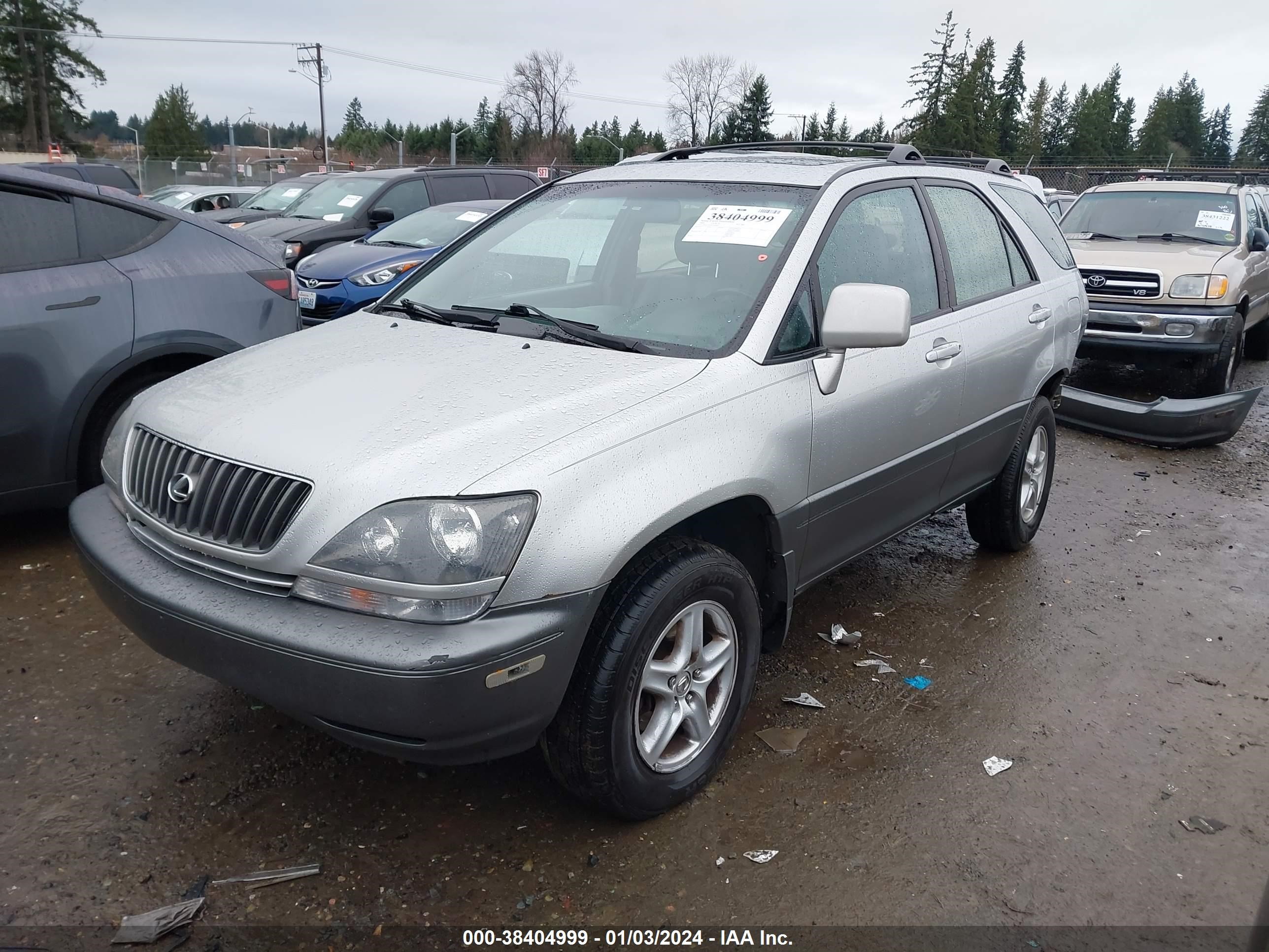 Photo 1 VIN: JT6HF10U8Y0104085 - LEXUS RX 