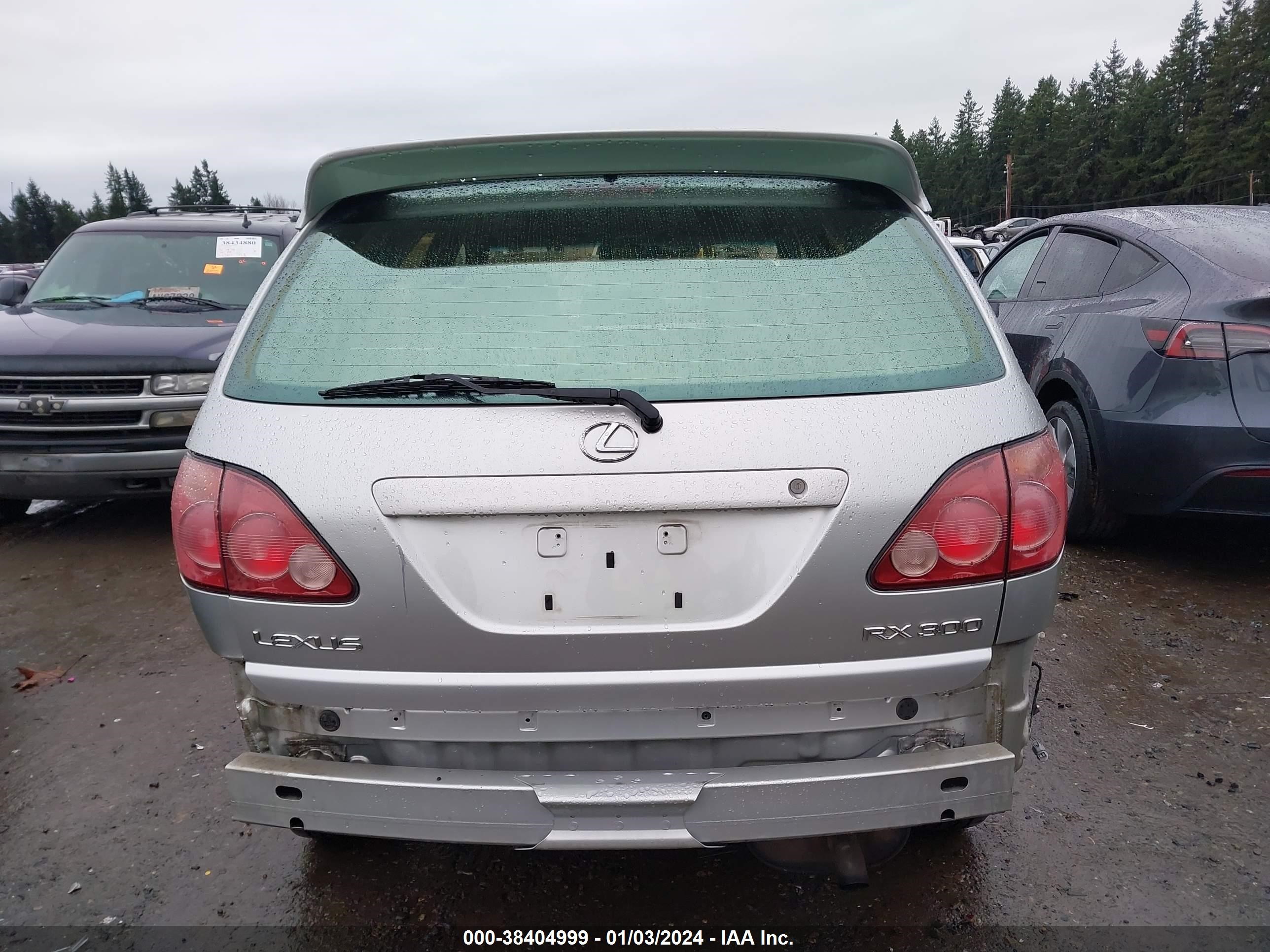 Photo 16 VIN: JT6HF10U8Y0104085 - LEXUS RX 