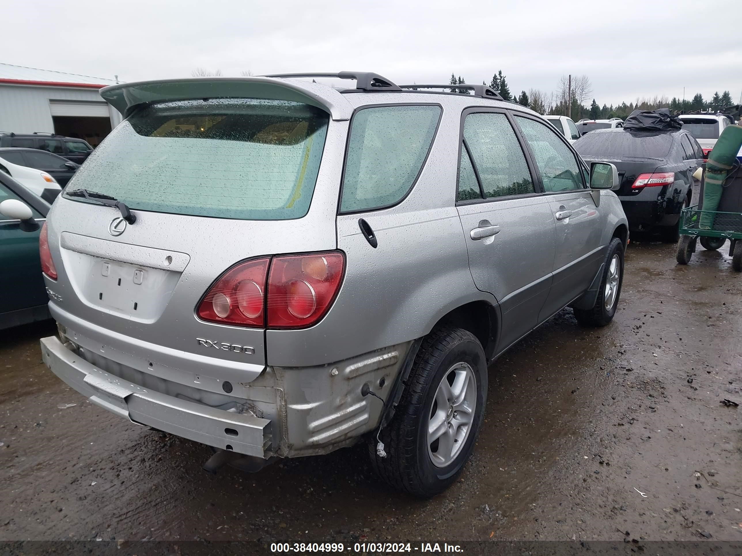 Photo 3 VIN: JT6HF10U8Y0104085 - LEXUS RX 