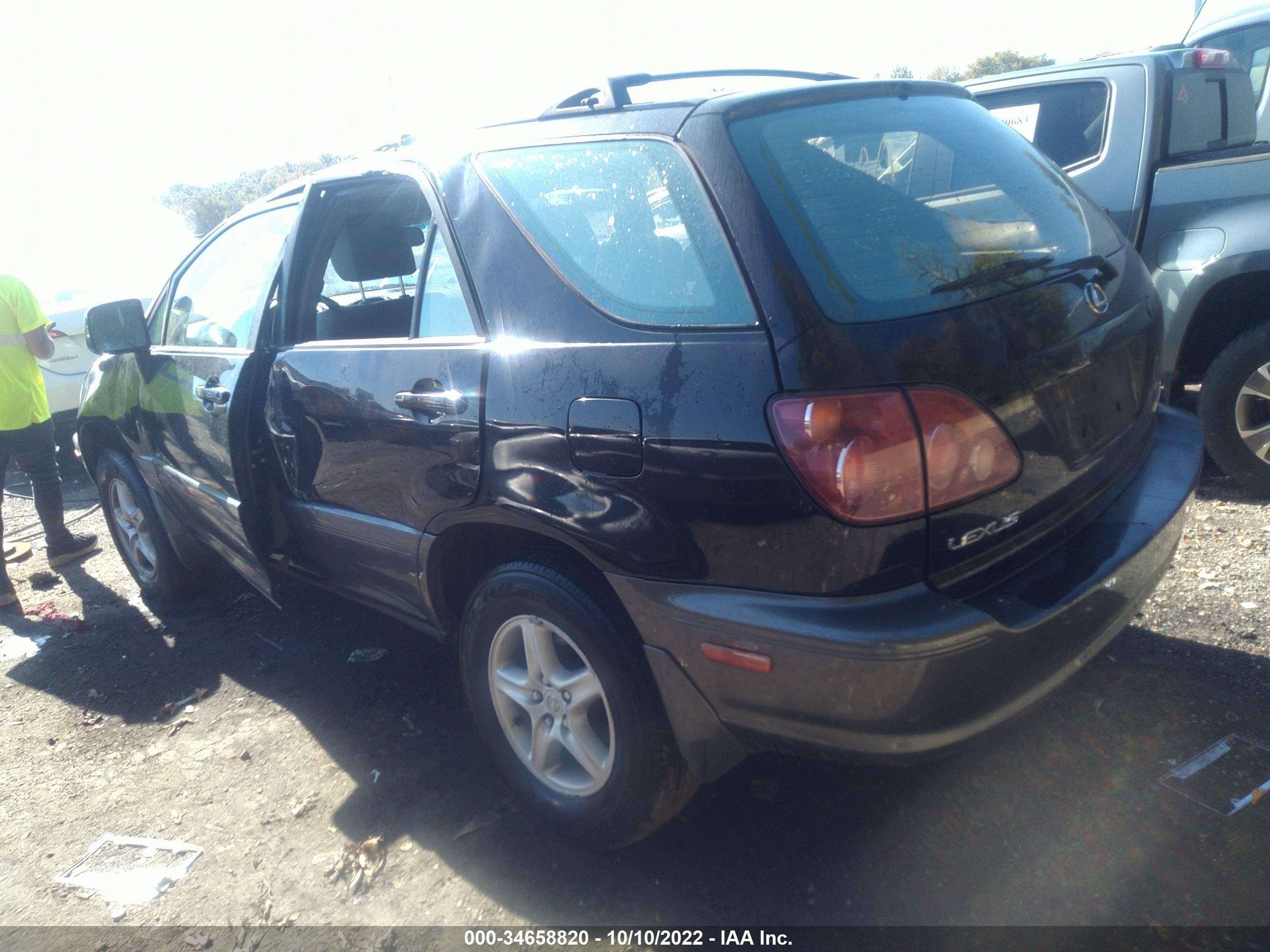 Photo 2 VIN: JT6HF10UXX0092309 - LEXUS RX 