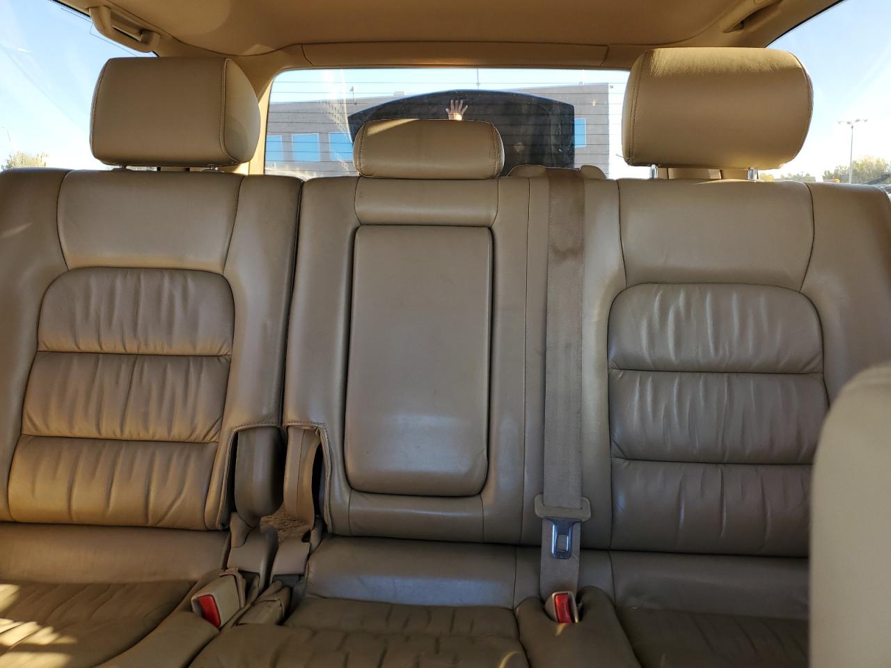 Photo 9 VIN: JT6HT00W3Y0094568 - LEXUS LX 