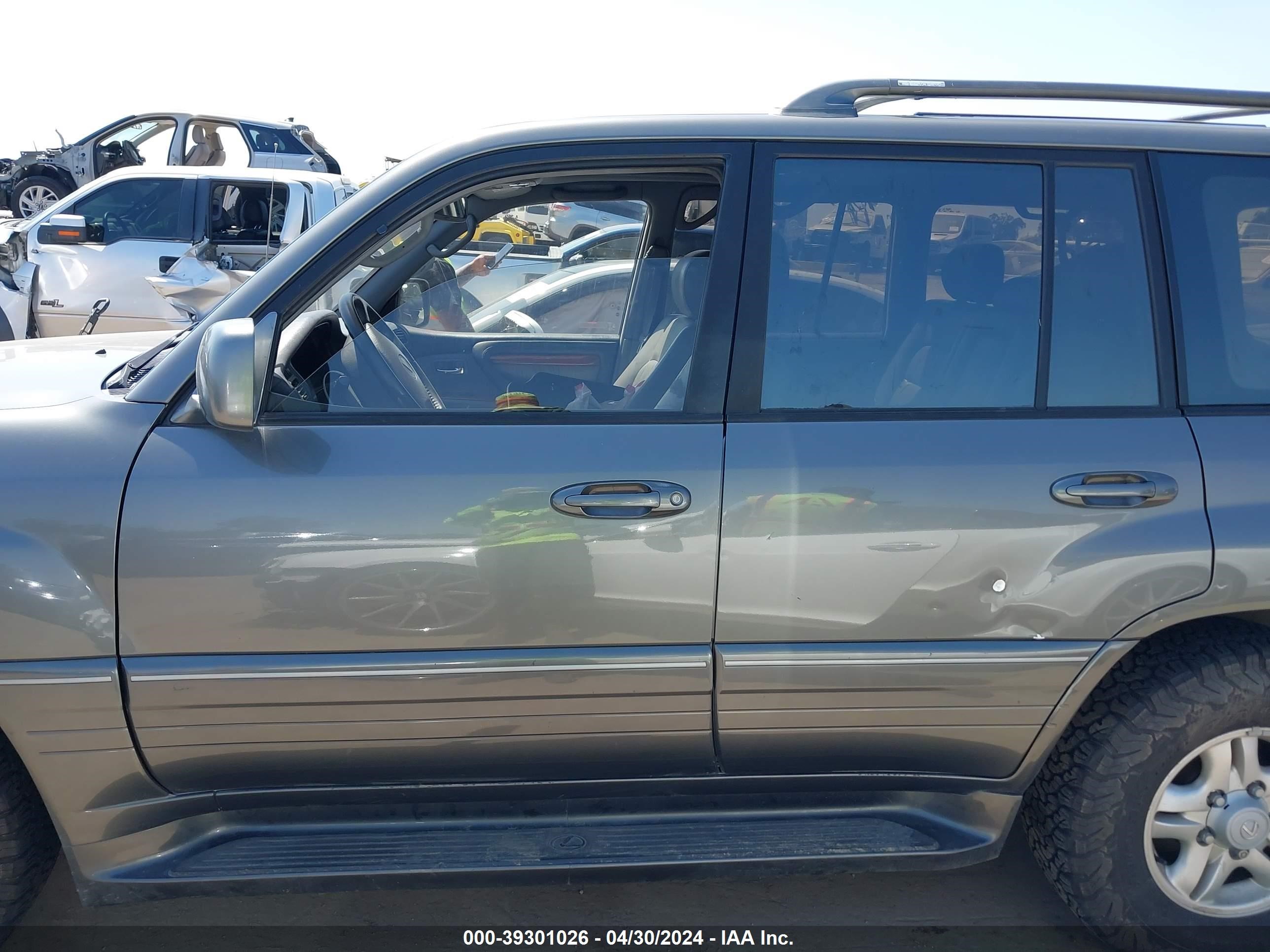 Photo 14 VIN: JT6HT00W4X0063120 - LEXUS LX 