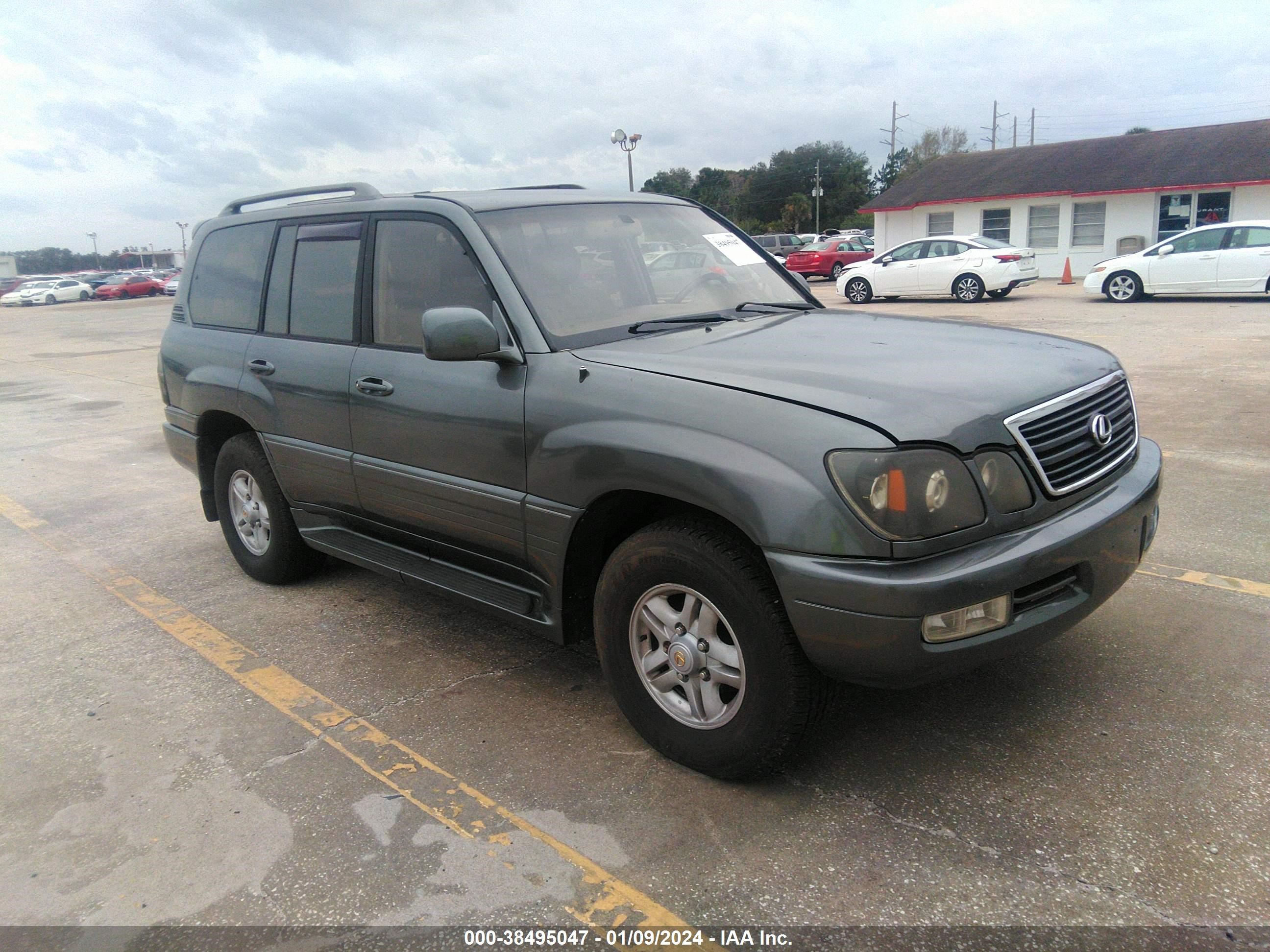 Photo 1 VIN: JT6HT00W5X0050604 - LEXUS LX 