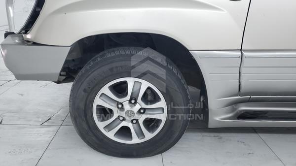 Photo 31 VIN: JT6HT00W7X0055383 - LEXUS LX 470 