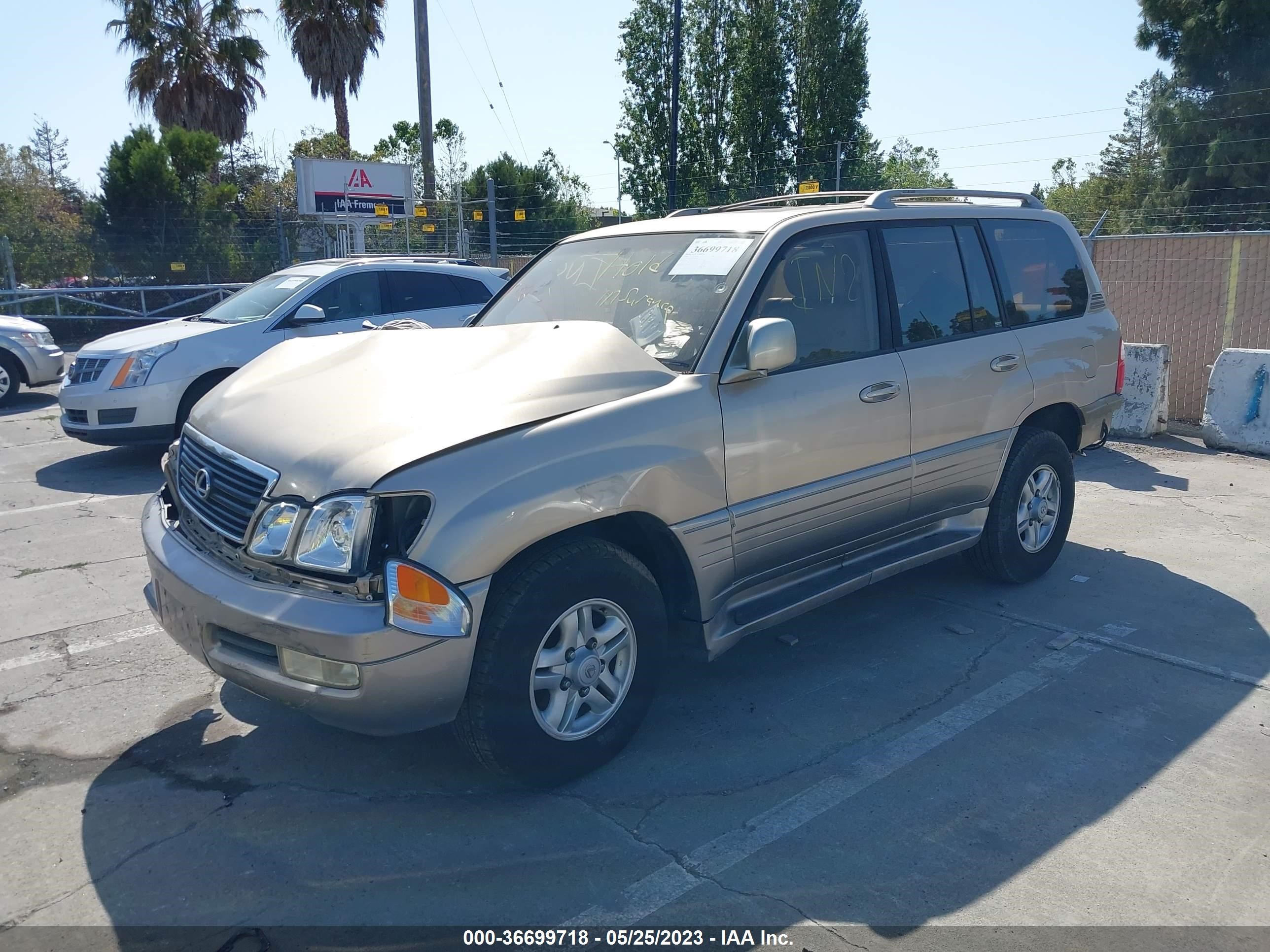 Photo 1 VIN: JT6HT00WXX0029036 - LEXUS LX 