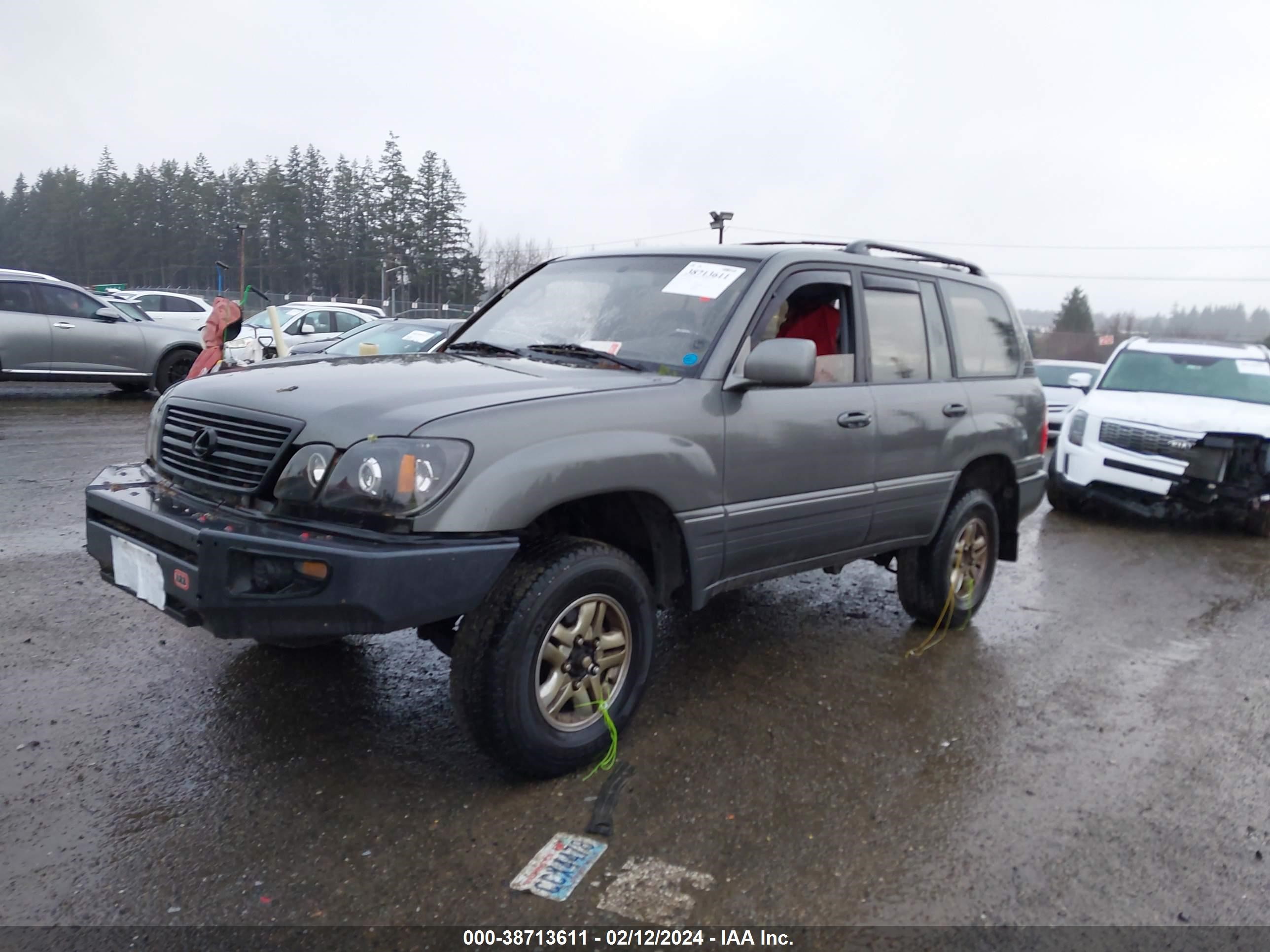 Photo 1 VIN: JT6HT00WXX0043468 - LEXUS LX 