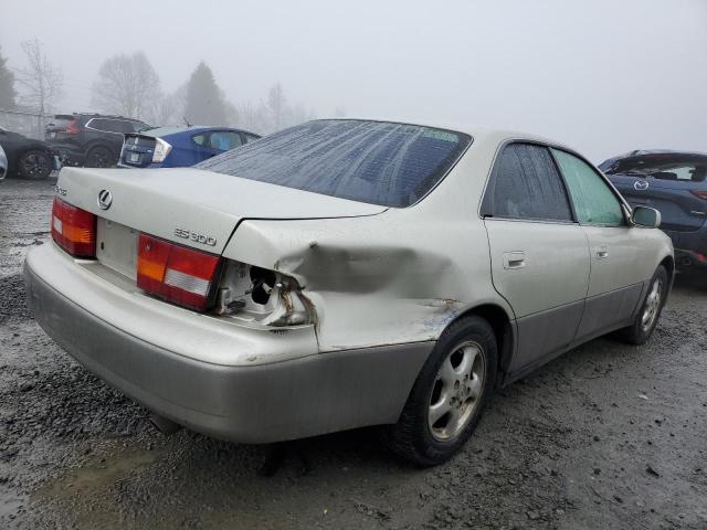 Photo 2 VIN: JT88F22G4V0017290 - LEXUS ES300 