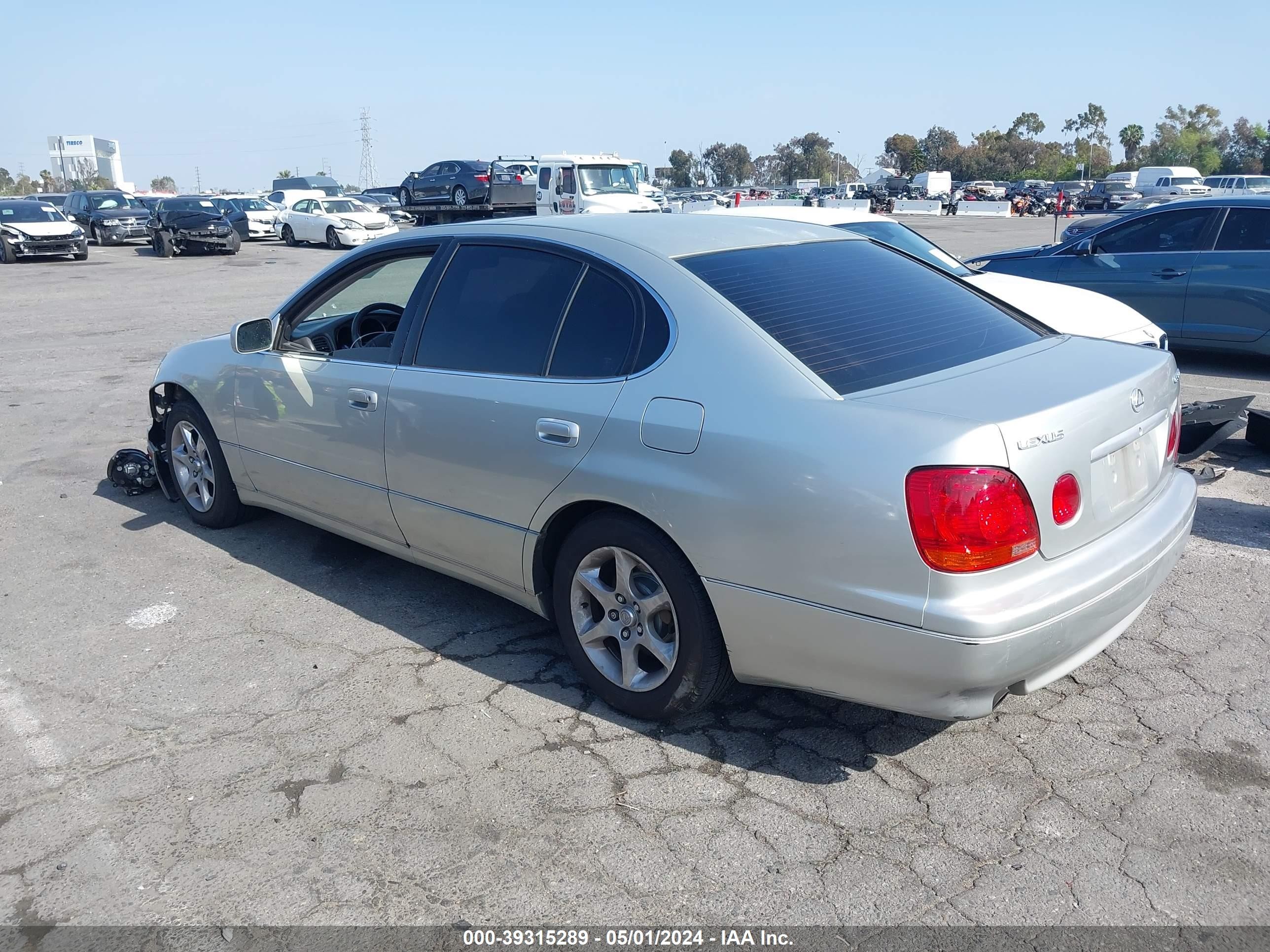 Photo 2 VIN: JT8BD69SX40194979 - LEXUS GS 300 