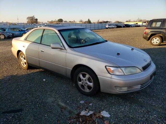 Photo 3 VIN: JT8BF22G0V0005637 - LEXUS ES300 