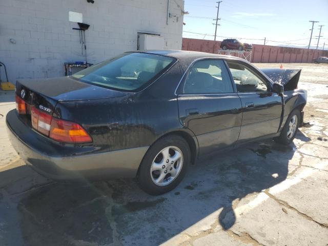 Photo 2 VIN: JT8BF22G0V0010806 - LEXUS ES300 