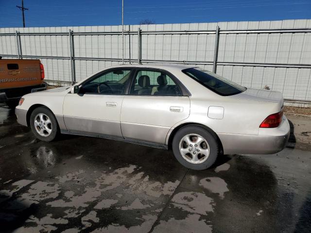 Photo 1 VIN: JT8BF22G0V0075185 - LEXUS ES300 