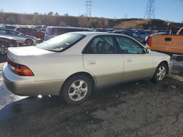 Photo 2 VIN: JT8BF22G0V0075185 - LEXUS ES300 