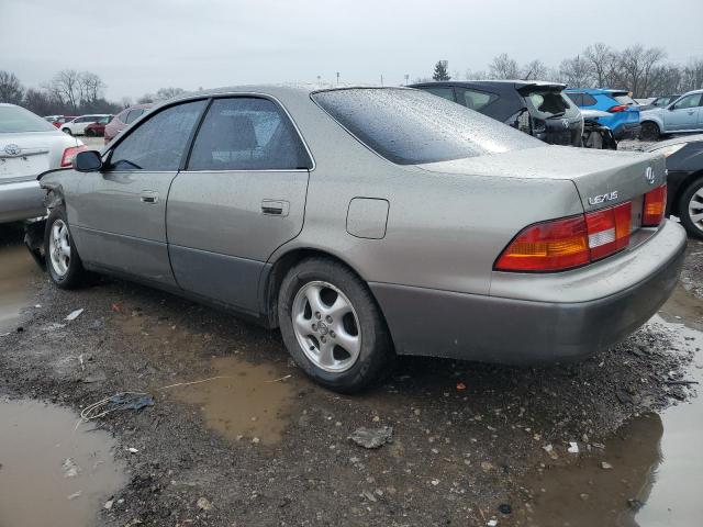 Photo 1 VIN: JT8BF22G1V0027985 - LEXUS ES300 