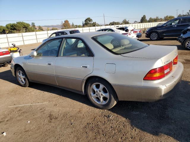 Photo 1 VIN: JT8BF22G1V0034922 - LEXUS ES 300 