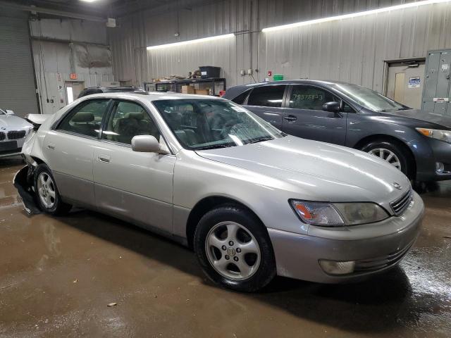 Photo 3 VIN: JT8BF22G1V0069637 - LEXUS ES300 