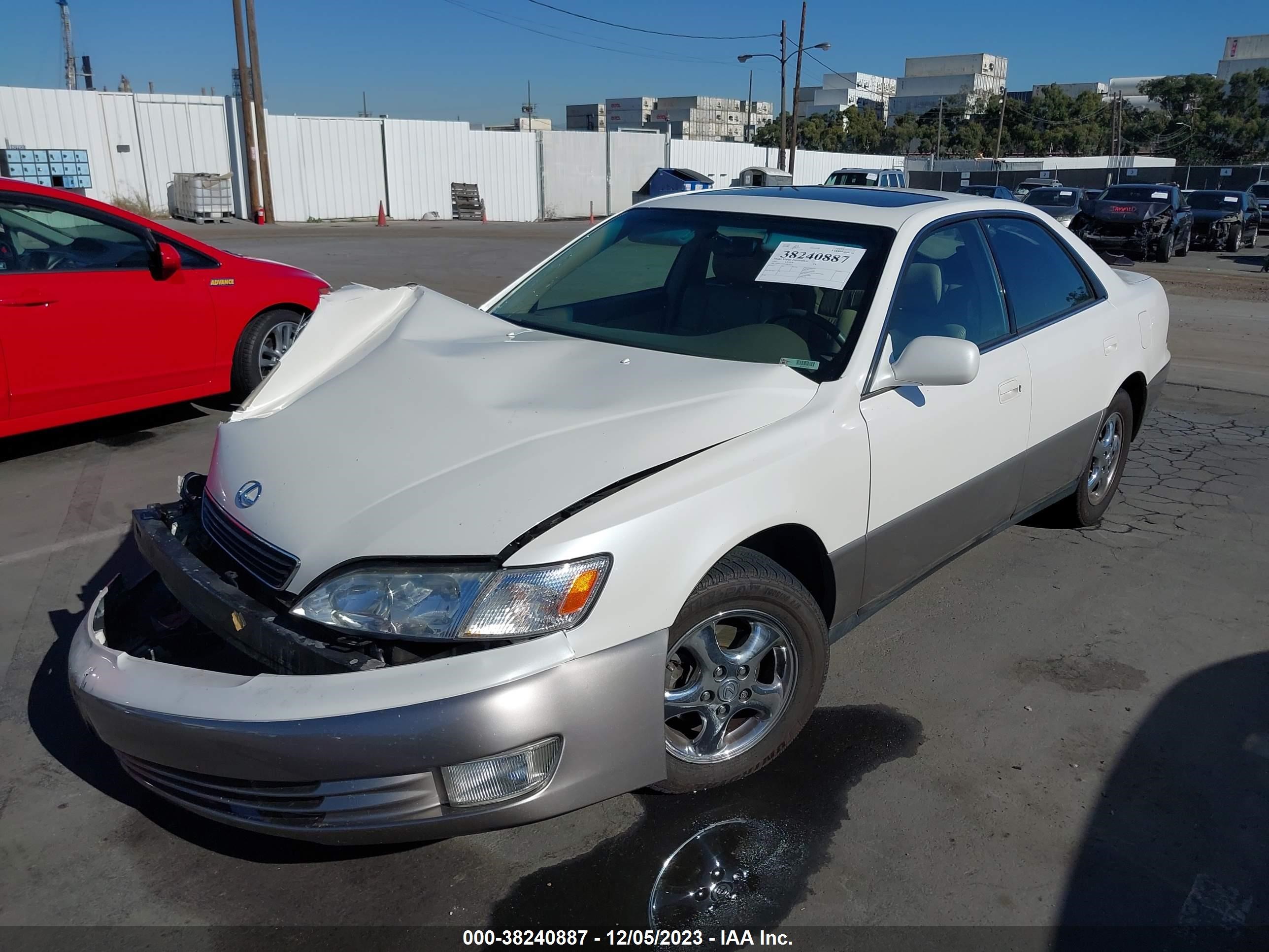 Photo 1 VIN: JT8BF22G2V0065113 - LEXUS ES 