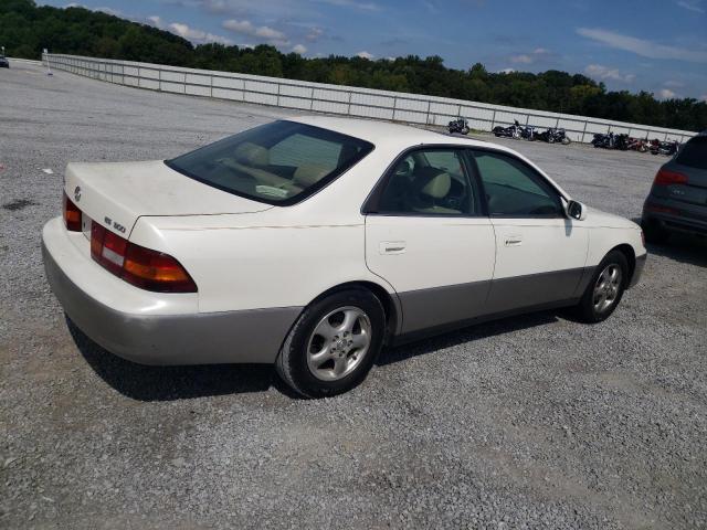 Photo 2 VIN: JT8BF22G3V0019936 - LEXUS ES 300 