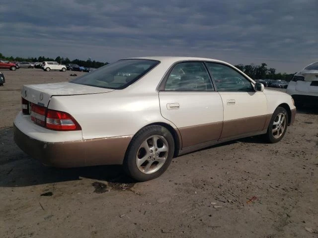 Photo 2 VIN: JT8BF22G6V5010425 - LEXUS ES 300 