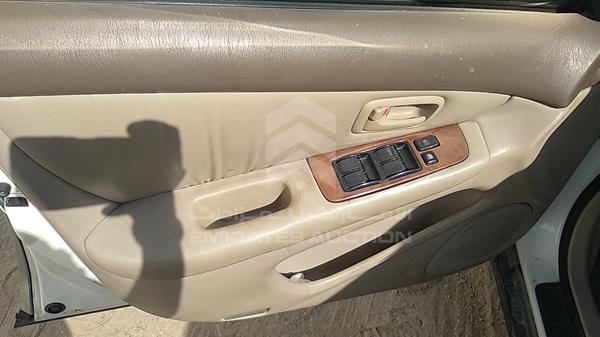 Photo 8 VIN: JT8BF22G8V0008219 - LEXUS ES 300 