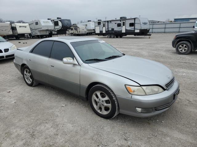 Photo 3 VIN: JT8BF28G015110618 - LEXUS ES300 