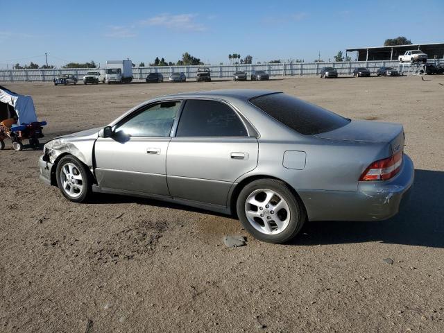 Photo 1 VIN: JT8BF28G0Y5101024 - LEXUS ES300 