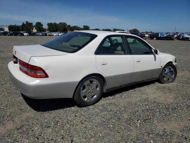 Photo 2 VIN: JT8BF28G2Y5097722 - LEXUS ES300 