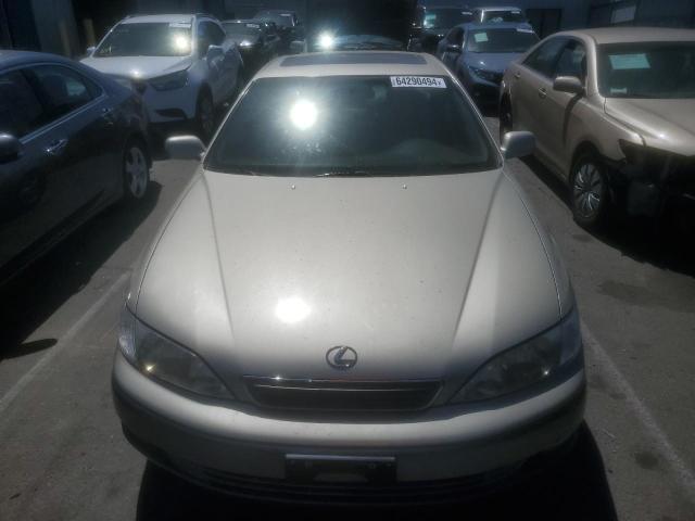 Photo 4 VIN: JT8BF28G9W5042908 - LEXUS ES 300 