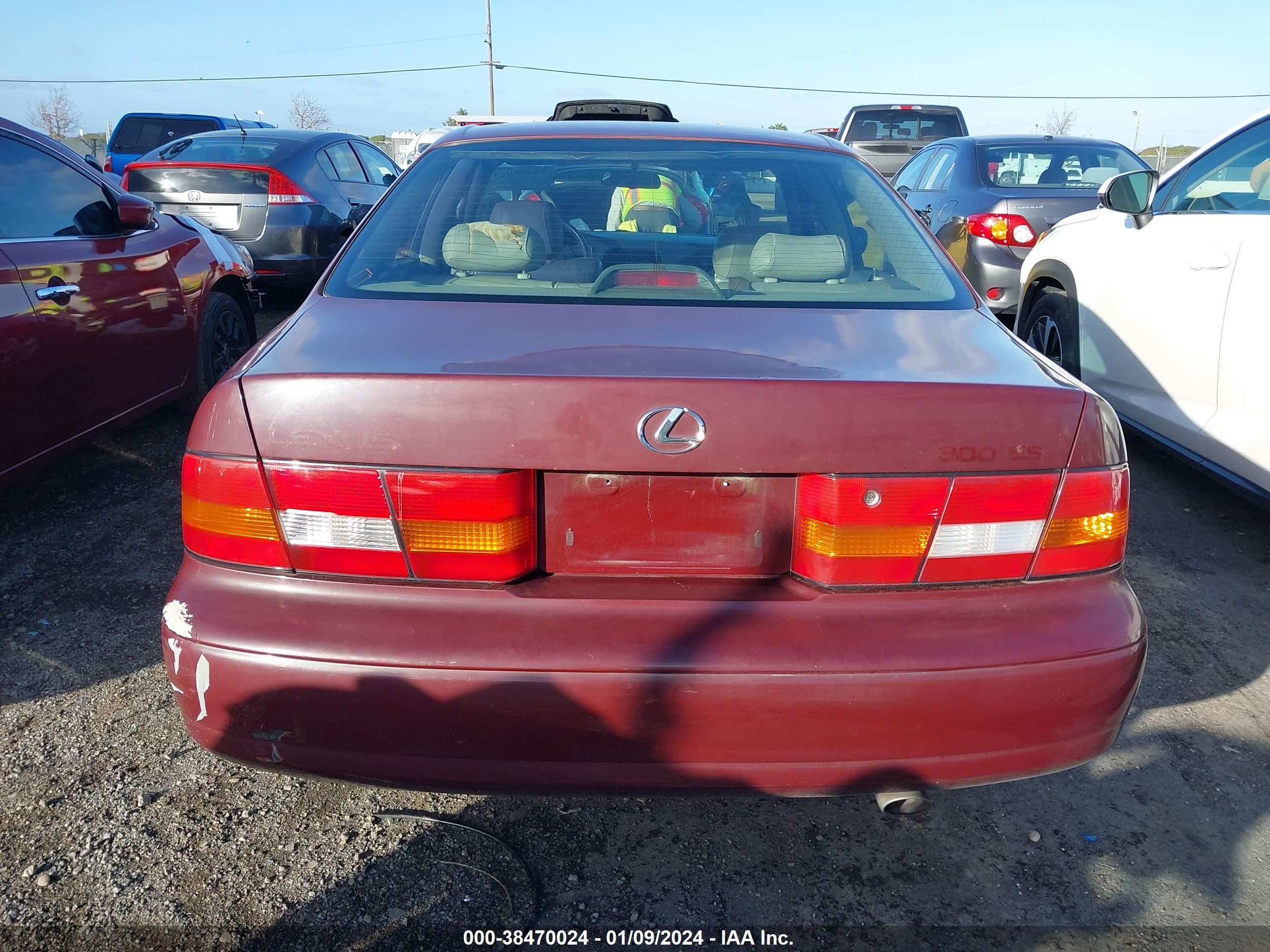 Photo 15 VIN: JT8BF28G9X0159466 - LEXUS ES 