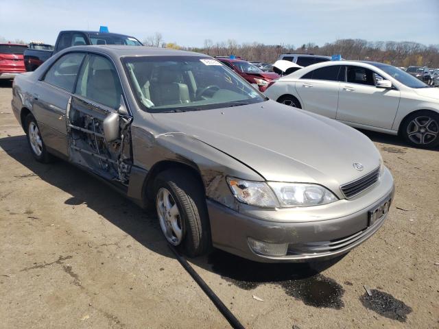 Photo 3 VIN: JT8BF28G9X0226616 - LEXUS ES300 