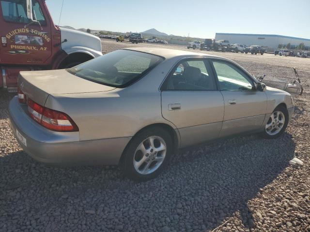 Photo 2 VIN: JT8BF28GX10322567 - LEXUS ES 300 