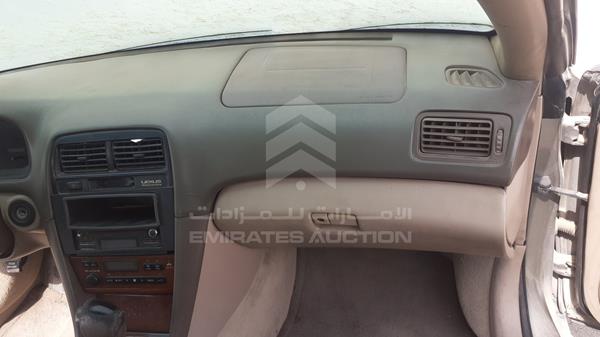 Photo 22 VIN: JT8BF28GX10329339 - LEXUS ES 300 