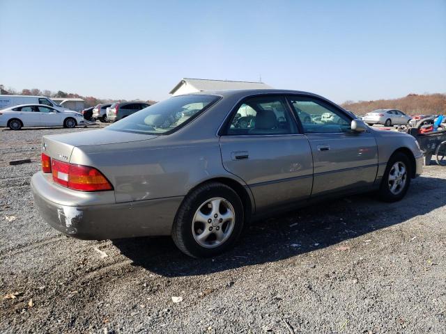 Photo 2 VIN: JT8BF28GXW5029553 - LEXUS ES300 