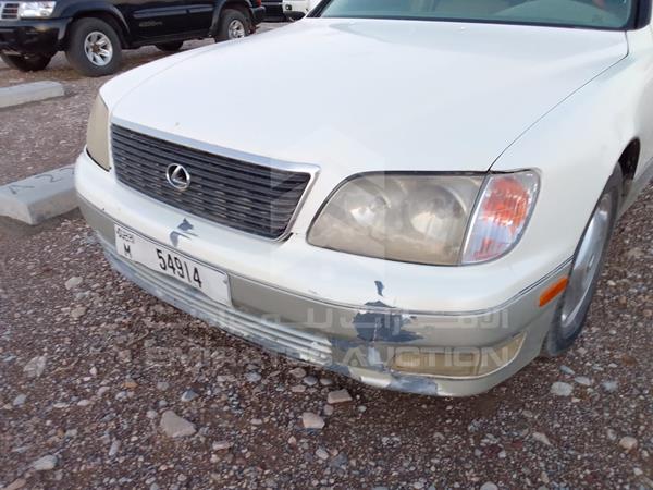 Photo 10 VIN: JT8BH28F1Y0179343 - LEXUS LS400 