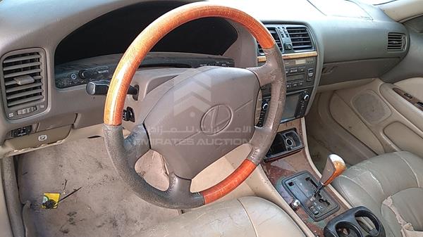 Photo 11 VIN: JT8BH28F2W0134280 - LEXUS LS400 