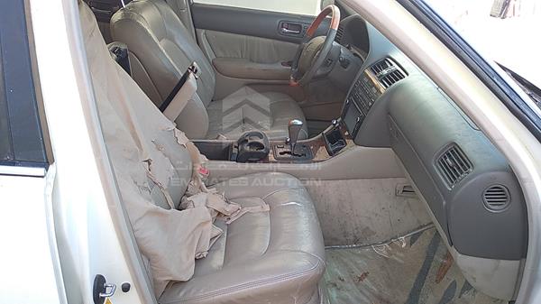 Photo 22 VIN: JT8BH28F2W0134280 - LEXUS LS400 