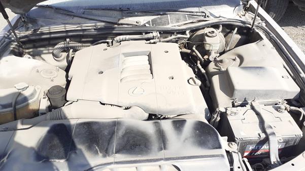 Photo 25 VIN: JT8BH28F8W0100652 - LEXUS LS400 