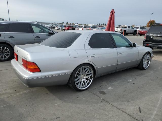 Photo 2 VIN: JT8BH28F8X0160674 - LEXUS LS 400 