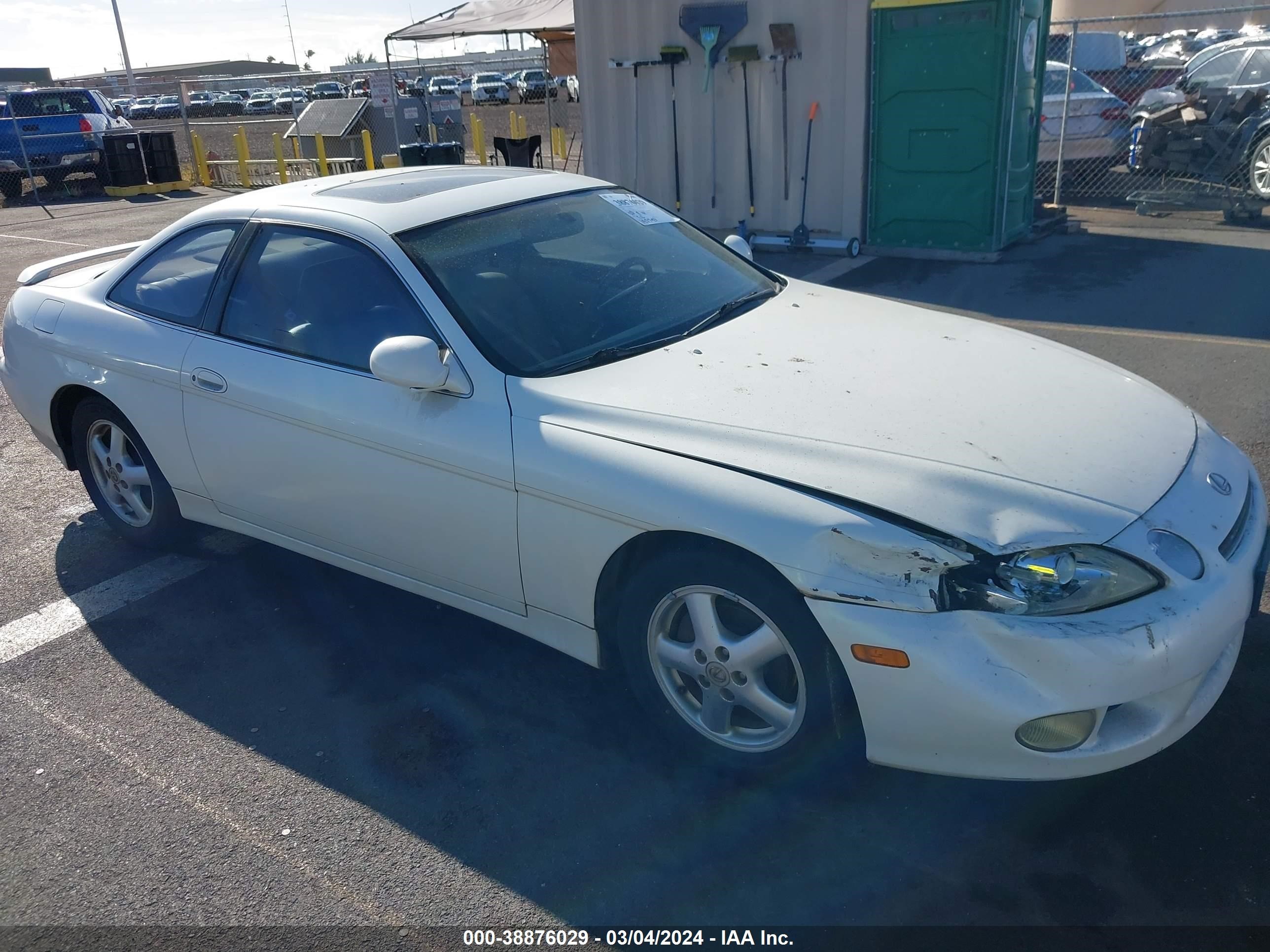 Photo 5 VIN: JT8CD32Z1V0040074 - LEXUS SC 