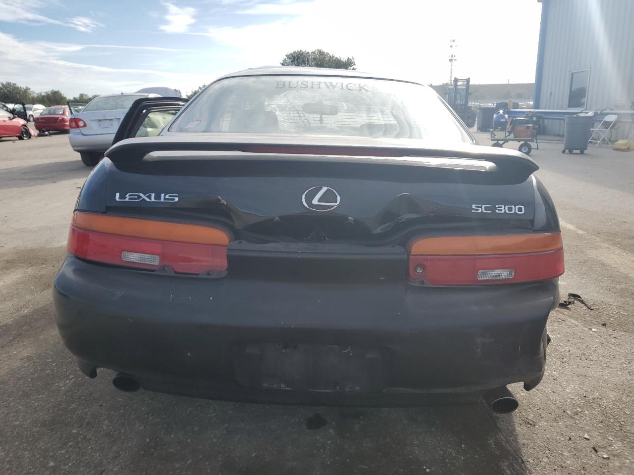 Photo 5 VIN: JT8CD32Z1V1000393 - LEXUS SC 