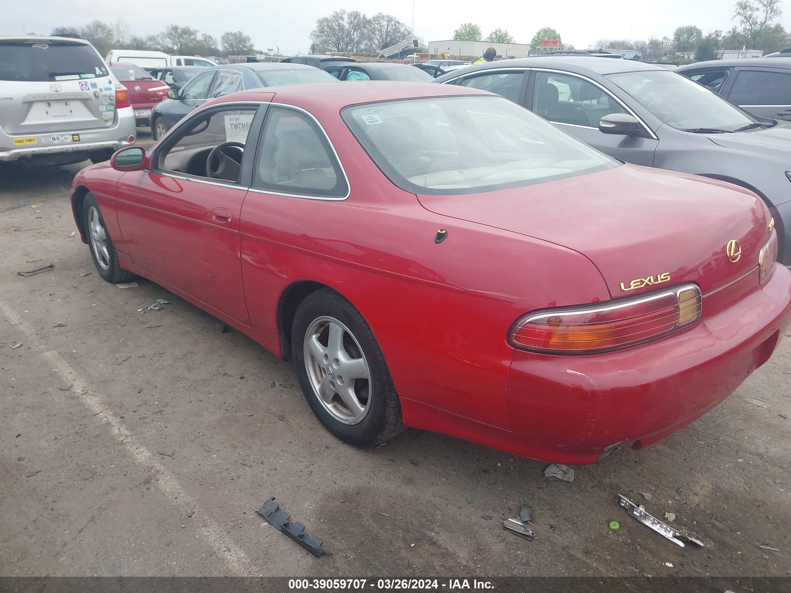 Photo 2 VIN: JT8CD32Z3V0039850 - LEXUS SC 