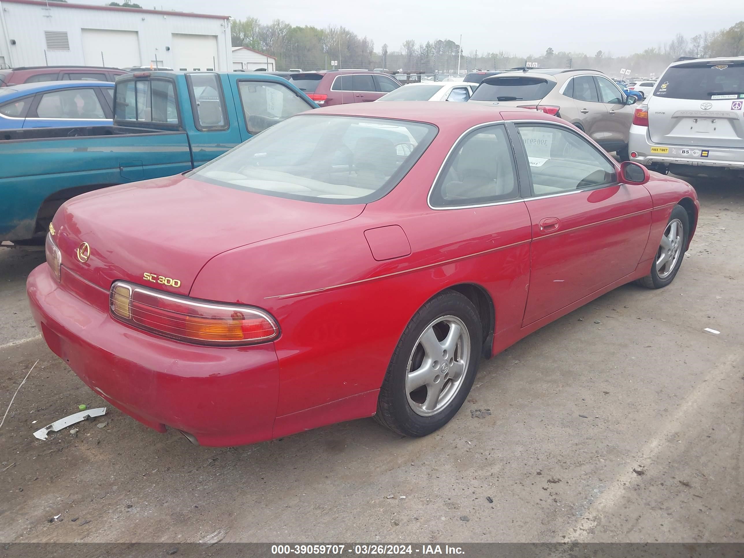 Photo 3 VIN: JT8CD32Z3V0039850 - LEXUS SC 