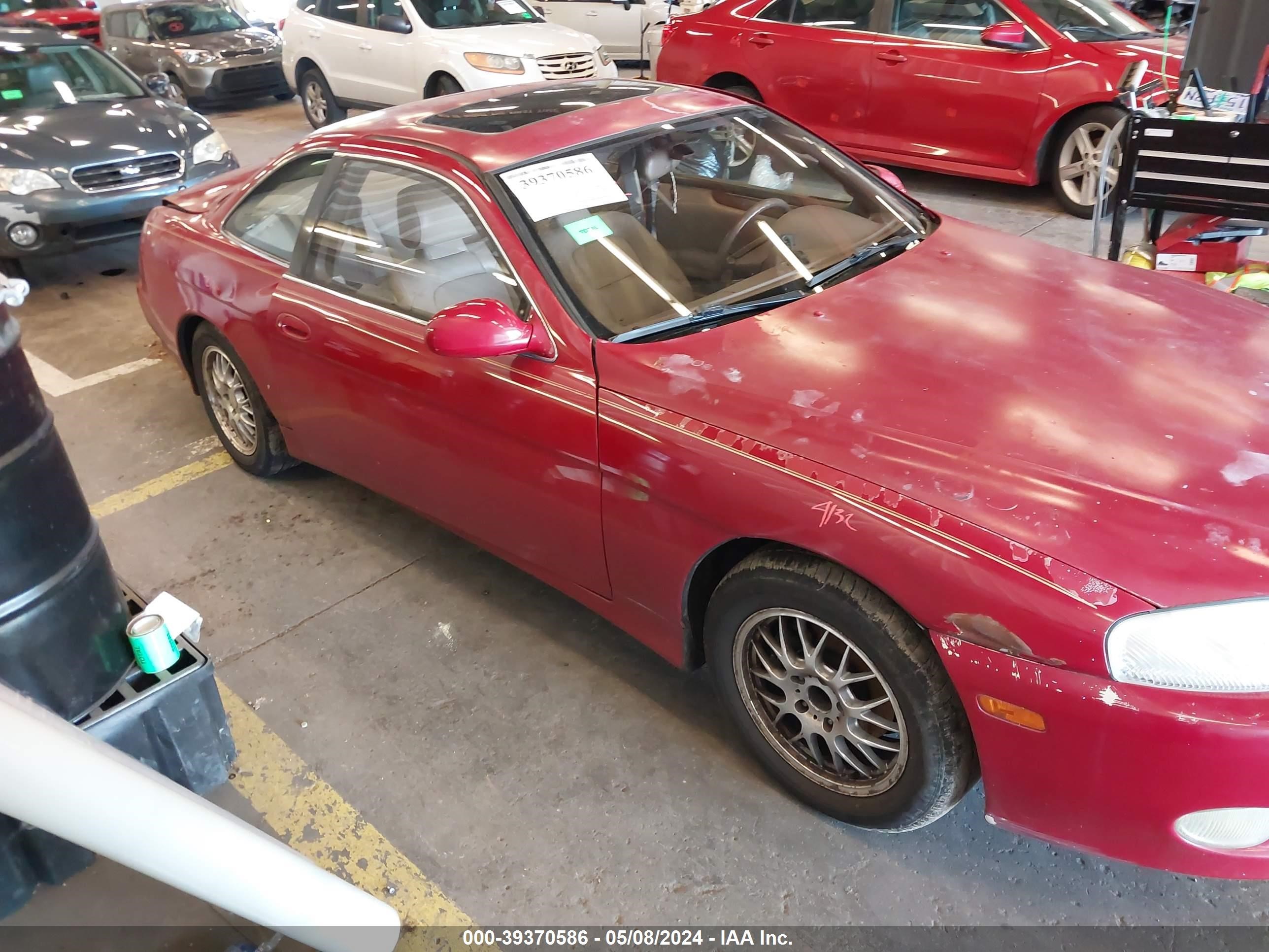 Photo 12 VIN: JT8CD32Z5W1002603 - LEXUS SC 