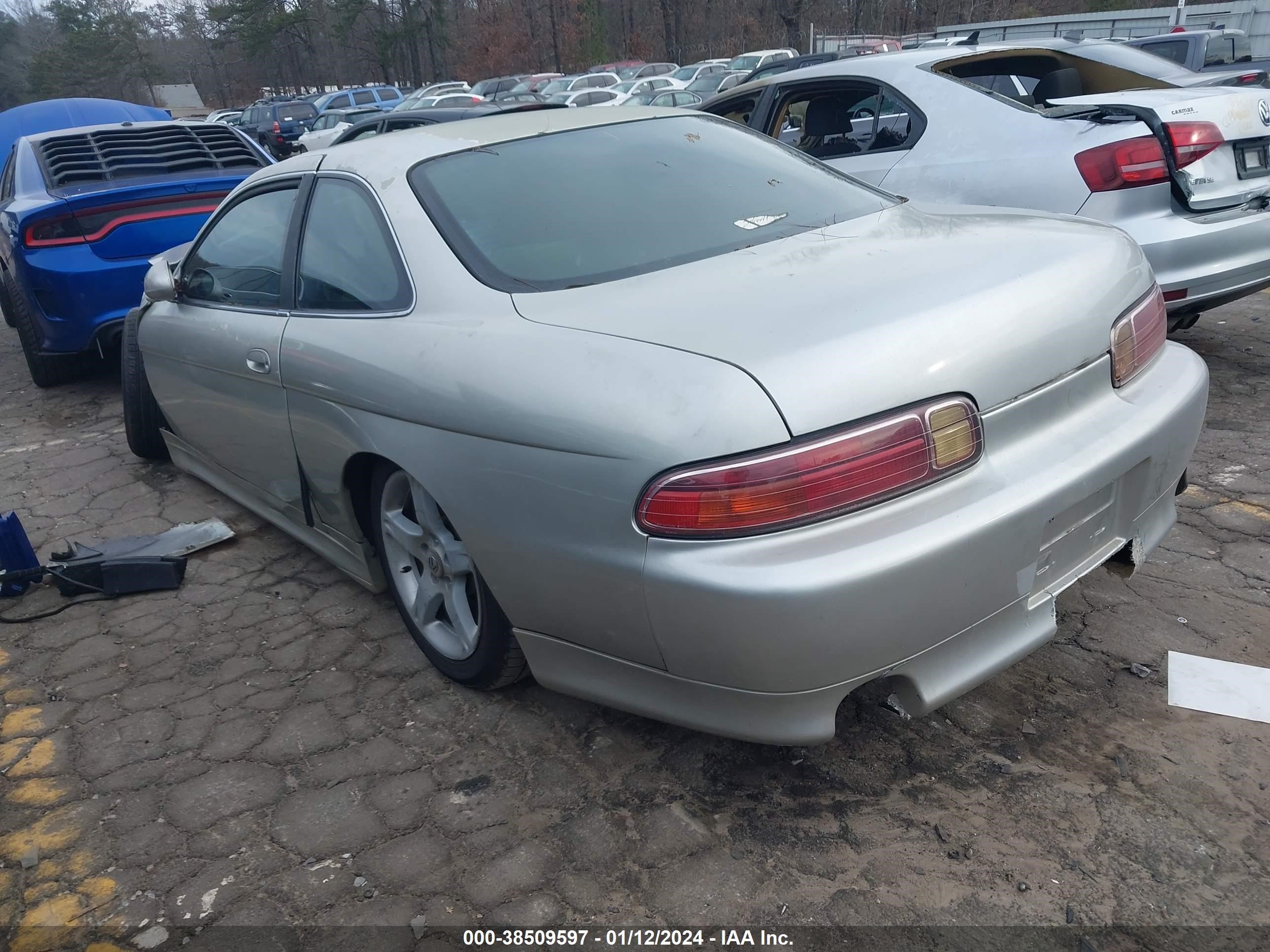 Photo 2 VIN: JT8CD32Z8Y1006714 - LEXUS SC 