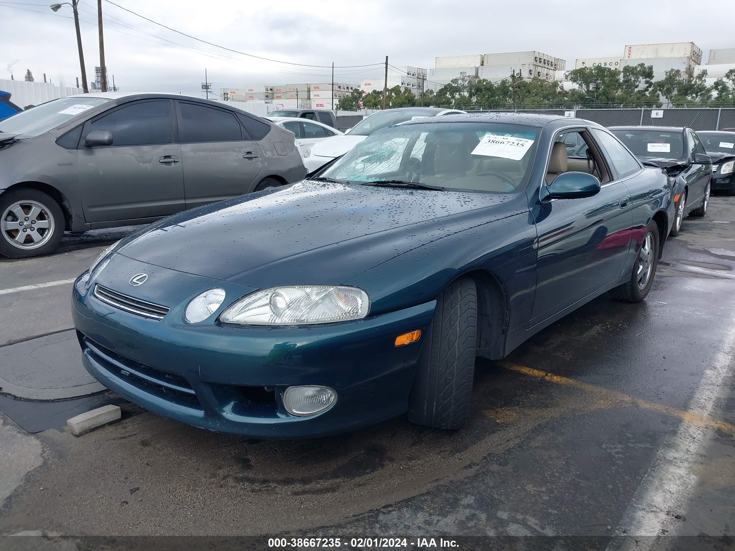 Photo 1 VIN: JT8CH32Y4V1000738 - LEXUS SC 