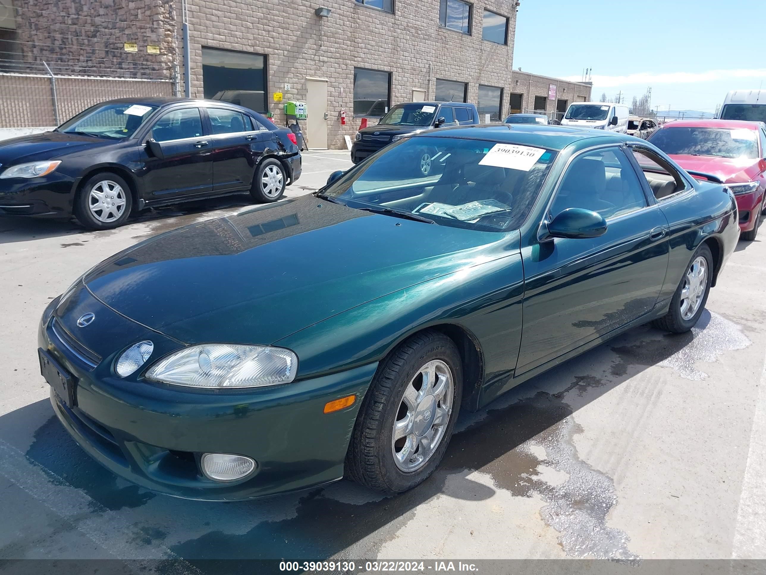 Photo 1 VIN: JT8CH32Y6Y1002995 - LEXUS SC 